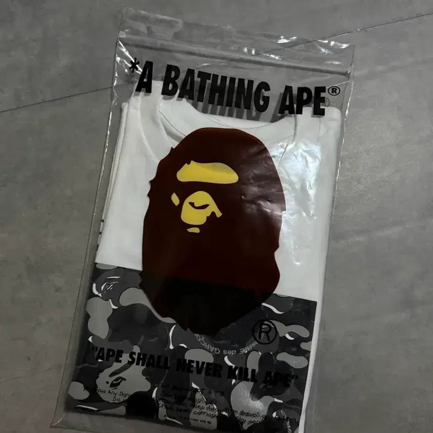 [BUNJANG] BAPE x Comme des Garçons Osaka Camo Box T-Shirt White XL / 베이프 x 꼼데가르송 오사카 카모 박스 티셔츠 화이트 XL
