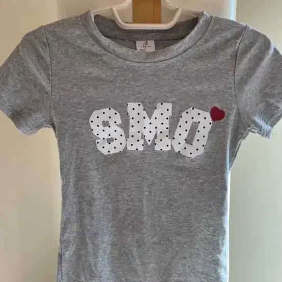 [BUNJANG] KISHI Voltine Dot Lettering Crop Short-Sleeve T-Shirt Gray / 새상품 키시 볼틴 도트 레터링 크롭 반팔티 그레이