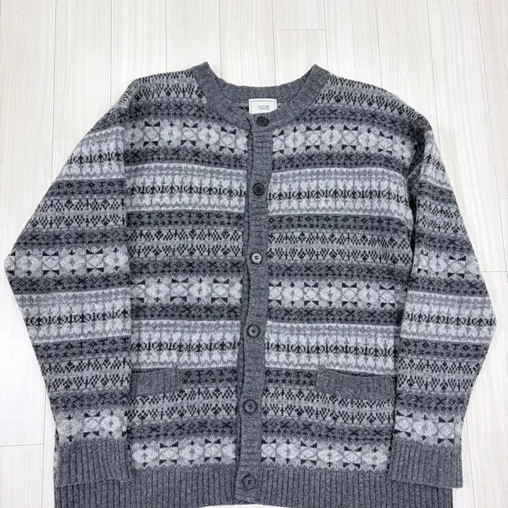 [BUNJANG] Another Office Grandma Fair Isle Cardigan Size 3 / 어나더오피스 그랜마 가디건, 페어아일 가디건
