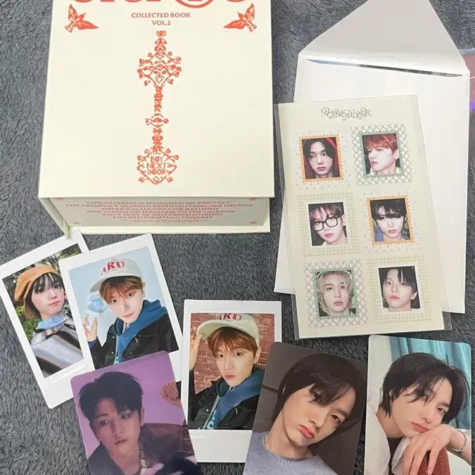 [BUNJANG] BOYNEXTDOOR Collected Book Vol.2 Seongho Liu Myungjaehyun Bundle Set Photocard POB / 일괄)보넥도 콜렉티드북 vol.2 성호 리우 포카 특전 명재현