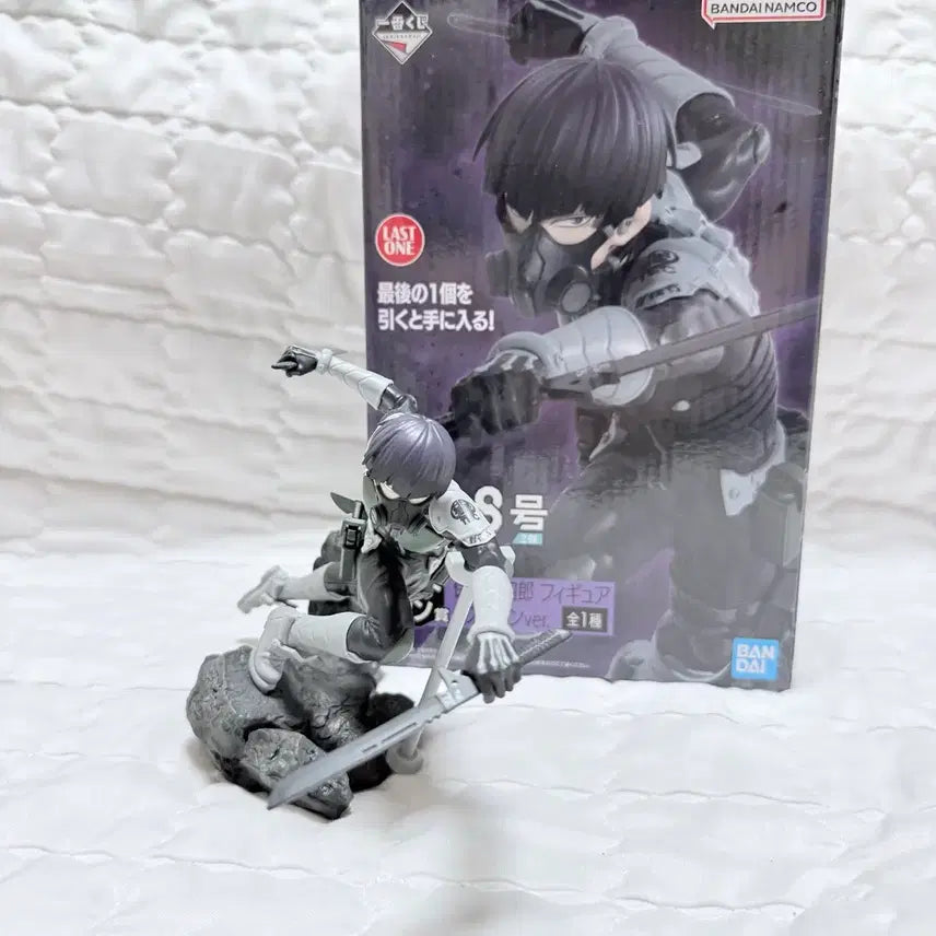 [BUNJANG] Kaiju No. 8 Hoshina Uniform Figure / 괴수8호 호시나 피규어