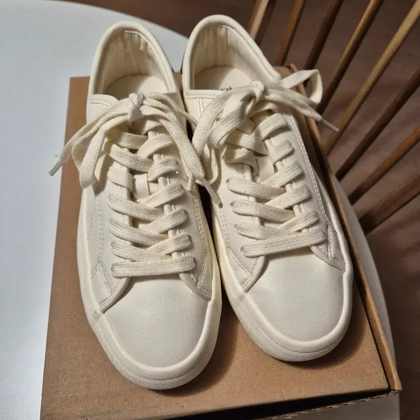 [BUNJANG] Zara Cream Sneakers - Size 37 / 자라 스니커즈 37사이즈