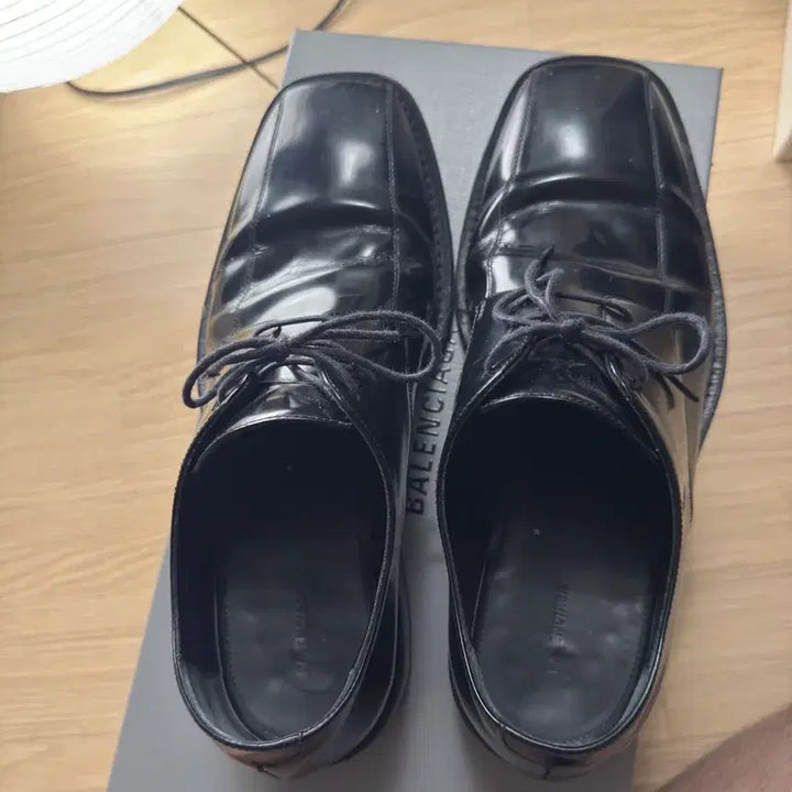 [BUNJANG] Balenciaga Rim Derby Shoes Size 41 / 발렌시아가 림 더비 41사이즈