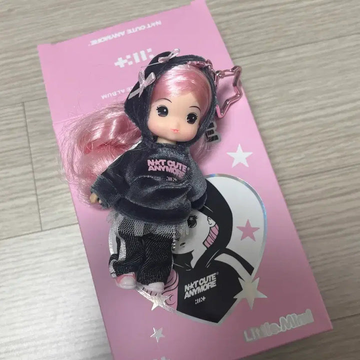 [BUNJANG] ILLIT Not Anymore MInitial Hoodie Girl / 아일릿 낫큐트애니모어 미미 후디걸