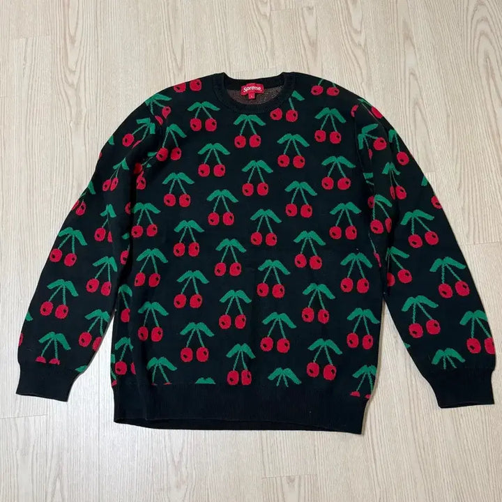 [BUNJANG] Supreme Cherry Knit L / 슈프림 체리 니트 L