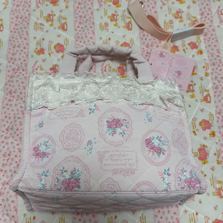 [BUNJANG] Sanrio Hello Kitty White Frill 2-Way Bag / 산리오 화이트프릴 챠미키티 2way 가방