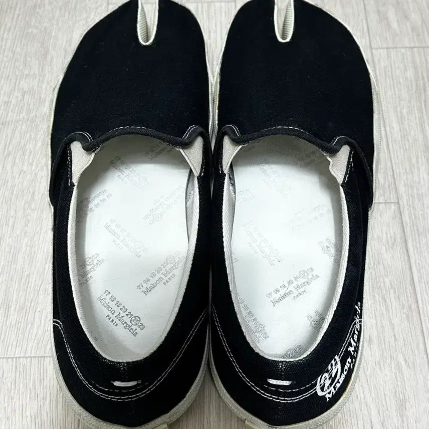 [BUNJANG] Maison Margiela Tabi Slip-on Shoes / 마르지엘라 타비 슬립온