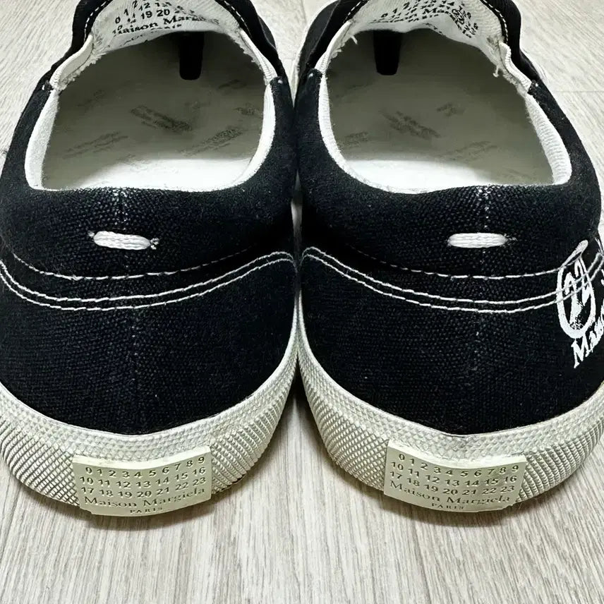 [BUNJANG] Maison Margiela Tabi Slip-on Shoes / 마르지엘라 타비 슬립온