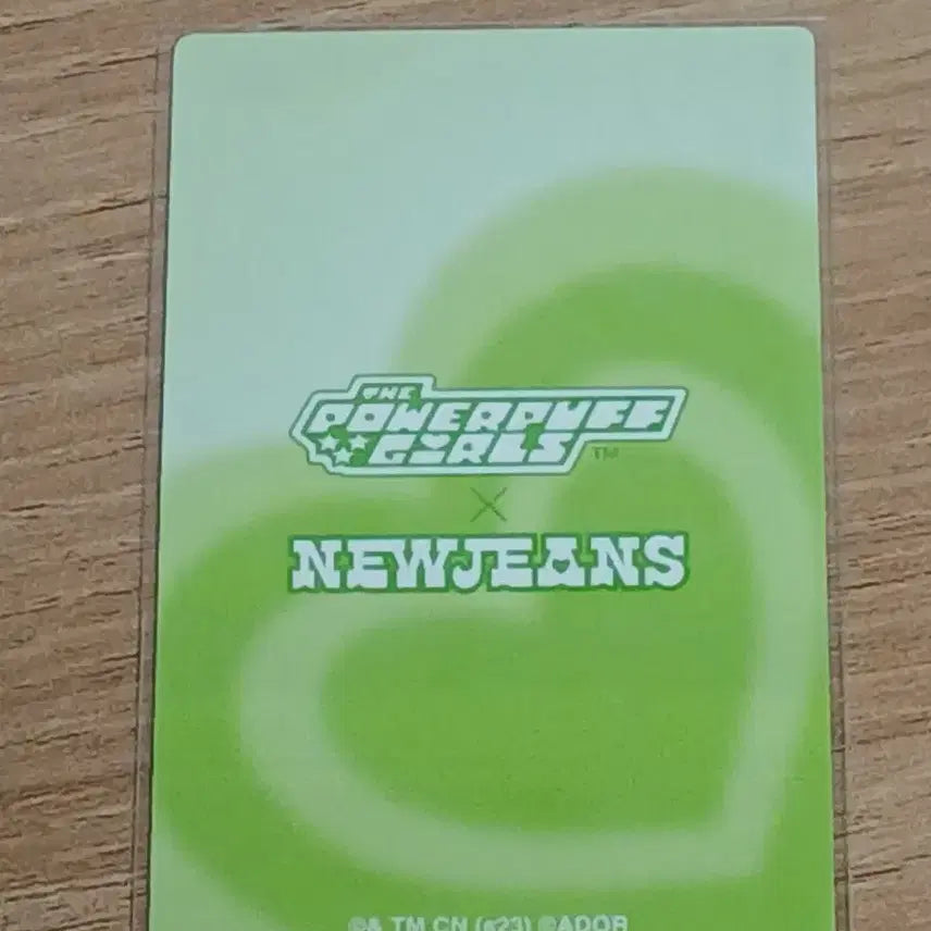 [BUNJANG] NewJeans HAERIN iPhone 15 Phone Case &amp; Photocard Bundle Set / 뉴진스 HAERIN 해린 폰케이스 및 포토카드 일괄
