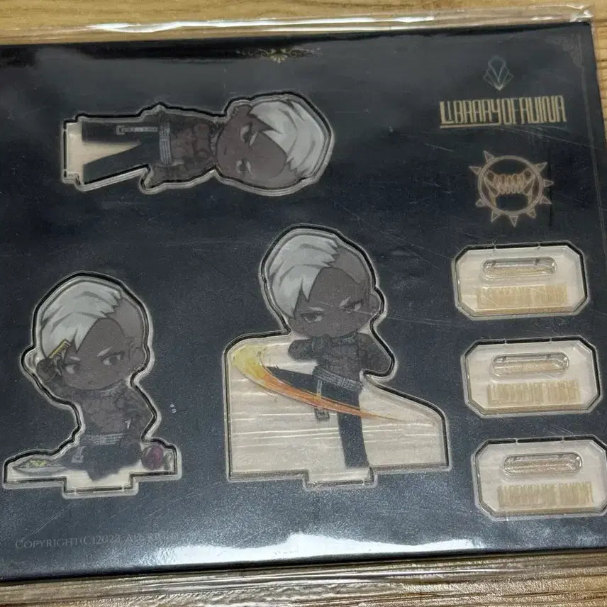 [BUNJANG] Library of Ruina Dino Unsealed Acrylic Stand / 라오루 라이브러리 오브 루이나 손님 아크릴 버림받은 개 디노
