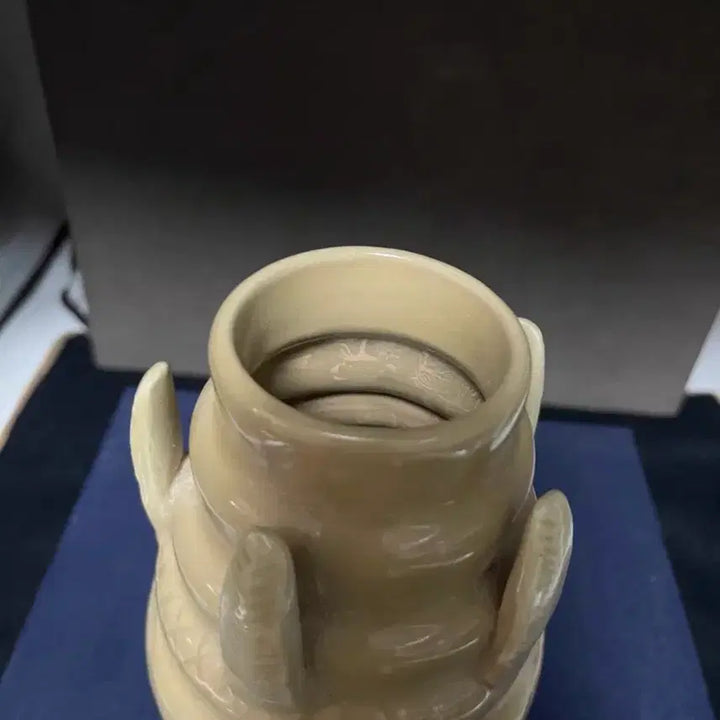 [BUNJANG] Northern Song Dynasty Yue Ware Celadon Vase / 진품  남송시대 월요