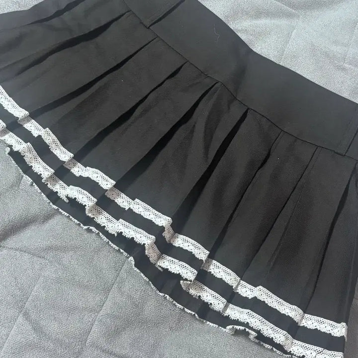 [BUNJANG] Dry Rose Lace Piano Skirt Black / 드라이로즈 레이스 피아노 스커트 블랙