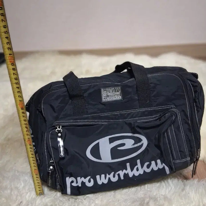 [BUNJANG] Pro Worldcup Black Sports Shoulder Bag / Pro Worldcup 블랙 스포츠 가방