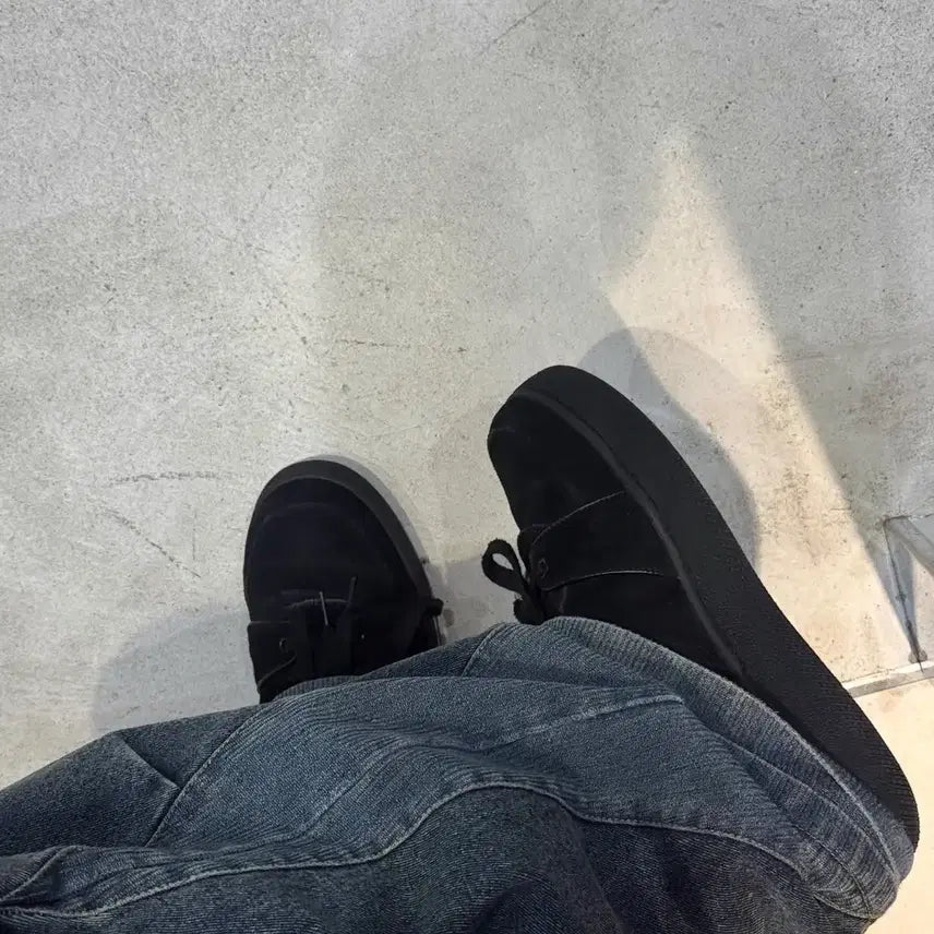 [BUNJANG] Shoopen x Crayon Shin-chan Daddy Skater Trainers Black 280 / [280]슈펜x짱구대디 스케이터 트레이너
