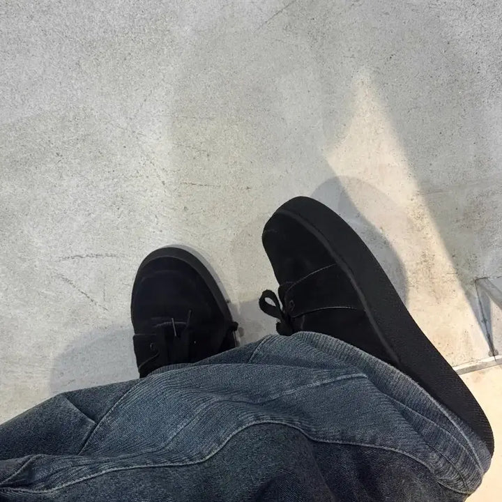 [BUNJANG] Shoopen x Crayon Shin-chan Daddy Skater Trainers Black 280 / [280]슈펜x짱구대디 스케이터 트레이너