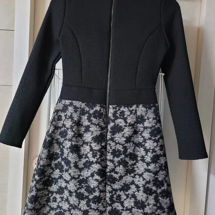[BUNJANG] ALICELULU Black Pattern Dress S / 엘리스루루(ALICELULU) 블랙 패턴 원피스 S