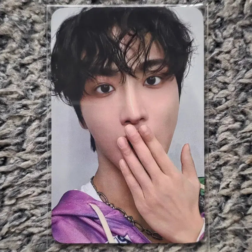 [BUNJANG] Ateez Seonghwa Photocard Strap (Damaged) / (하자 O) 에이티즈 성화 폰태그비즈스트랩 포카만