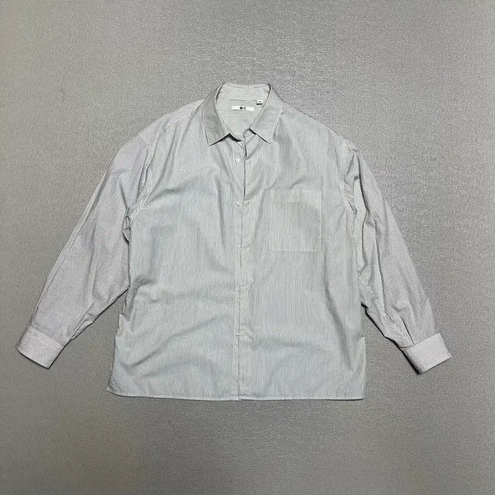 [BUNJANG] Uniqlo C Broadcloth Oversized Shirt Off White M / [유니클로C] 브로드클로스오버사이즈셔츠 01 오프화이트 M