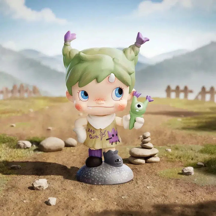 [BUNJANG] POP MART P.L.A.Y. Season 3 Monster Village Qeyes Figure / 팝마트 폴라 시즌3 몬스터빌리지 Qeyes
