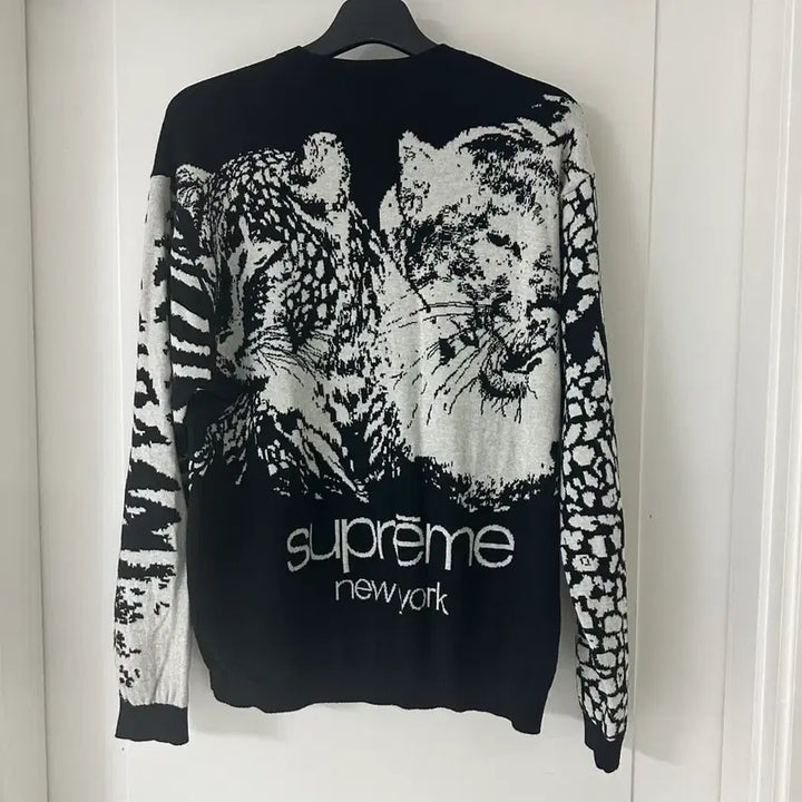 [BUNJANG] Supreme Tiger Knit Black L / 슈프림 타이거 니트 블랙 L