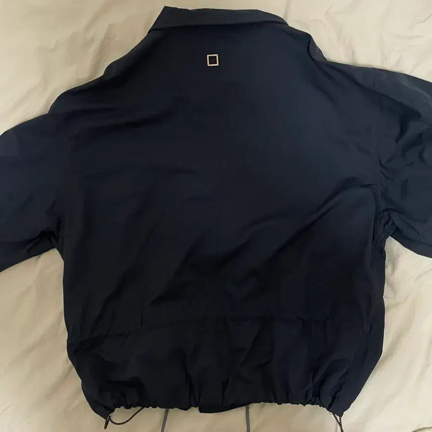 [BUNJANG] Wooyoungmi Nylon Windbreaker Navy / 우영미 전면 스냅 나일론 바람막이 네이비