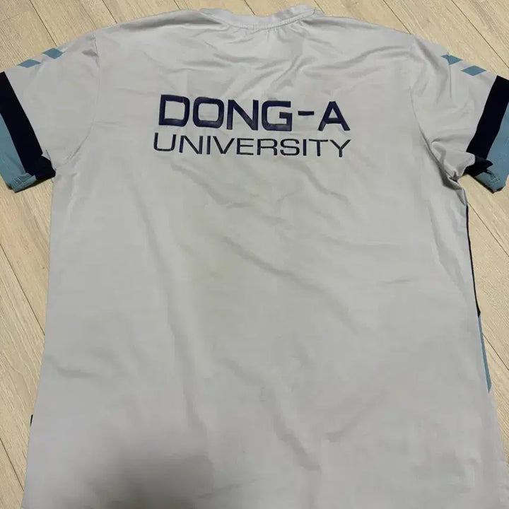 [BUNJANG] Dong-A University Short-Sleeve T-Shirt / 동아대 반팔