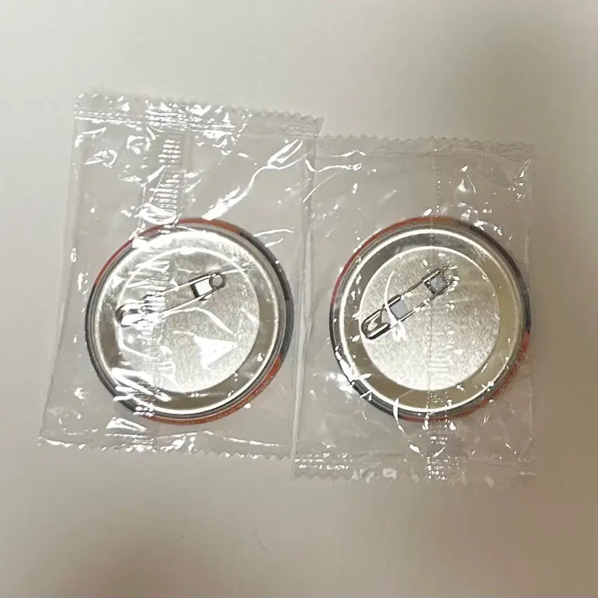 [BUNJANG] Hikaru Gacha Can Badge Bundle Set (Sealed) / 히카루가죽은여름 인도우 히카루 가챠 캔뱃지 미개봉 일괄