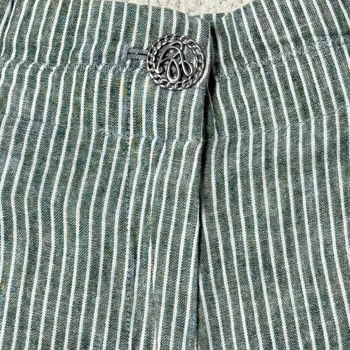[BUNJANG] Striped Green/White Shorts / 줄무늬 그린/흰색 반바지