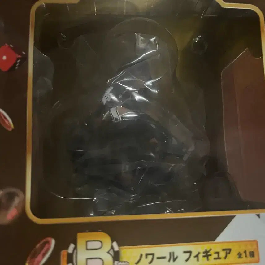 [BUNJANG] Ichiban Kuji NIKKE Chapter 5 Blanc &amp; Noir Figure Set / (택포14)제일복권 니케 챕터5 a상 블랑 b상 누아르 세트로 팝니다