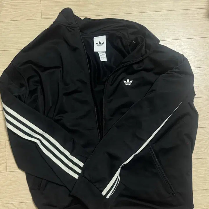 [BUNJANG] Adidas Black Track Top Jersey Size S / 아디다스 블랙 져지