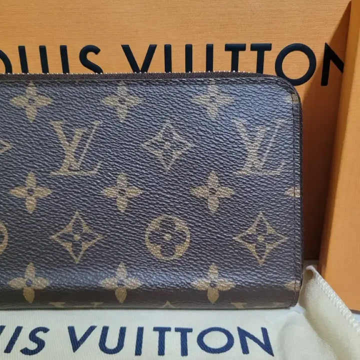 [BUNJANG] Louis Vuitton Zippy Wallet Monogram Long Wallet / 루이비통 지피 월릿 모노그램 장지갑