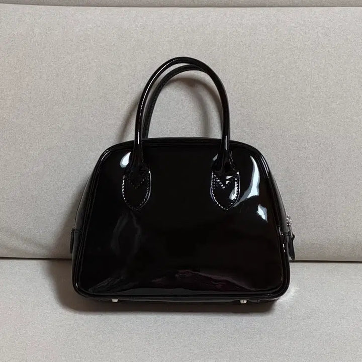 [BUNJANG] Comme des Garçons Aoyama Bag Enamel No. 2 / (새상품) 꼼데가르송 아오야마 백 에나멜 2호