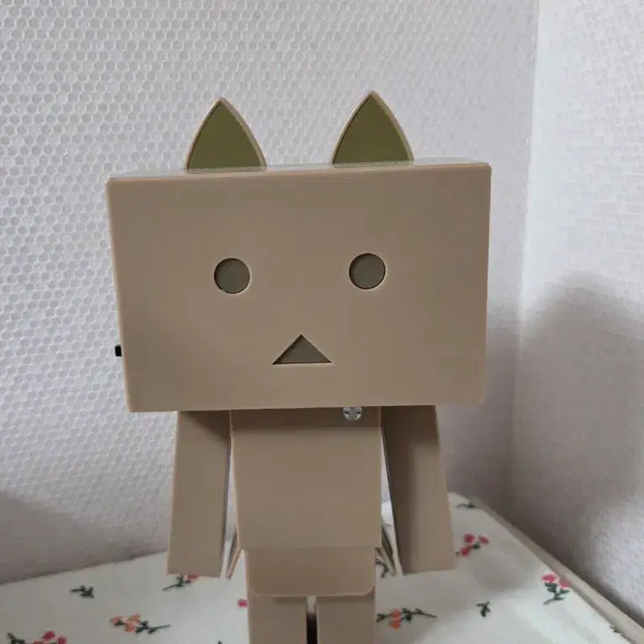 [BUNJANG] Danbo Piggy Bank (Cat Version) / 단보저금통(고양이버전/단품)