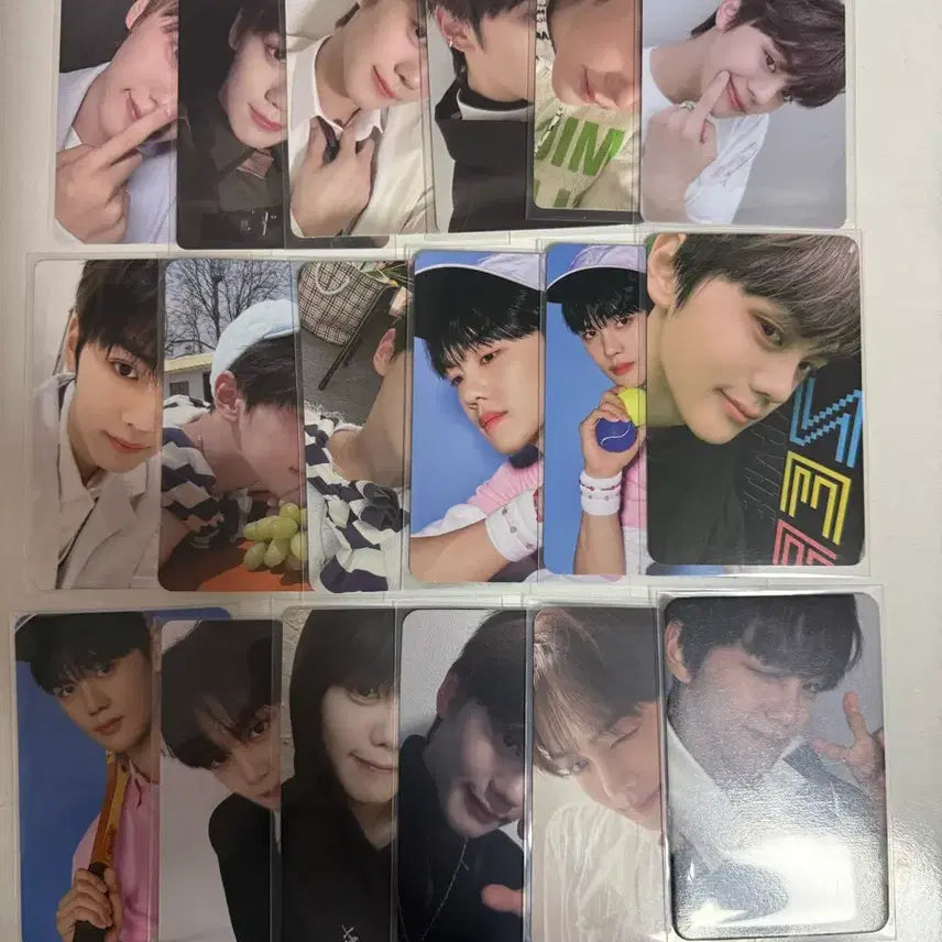 [BUNJANG] ZEROBASEONE Kim Gyuvin Photocard Bundle Set (18 pcs) / 폭덤)) 제로베이스원 김규빈 포토카드 18장 일괄 판매