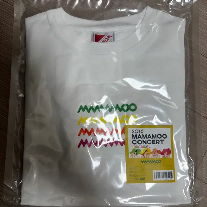 [SOLD OUT] [BUNJANG] Mamamoo Musical Concert T-shirt L Size / 마마무 무지컬 콘서트 티셔츠 L사이즈 굿즈