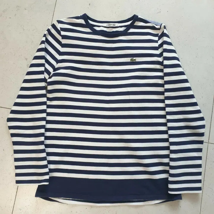 [BUNJANG] Lacoste Striped Sweatshirt Size 34 / 라코스테 스트라이프 맨투맨 34