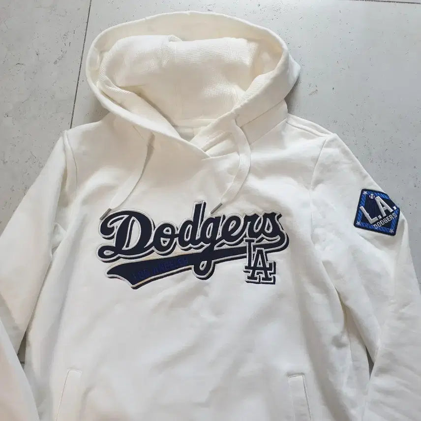 [BUNJANG] MLB LA Dodgers Hoodie White Size 90 / MLB LA 다저스 후드티 90