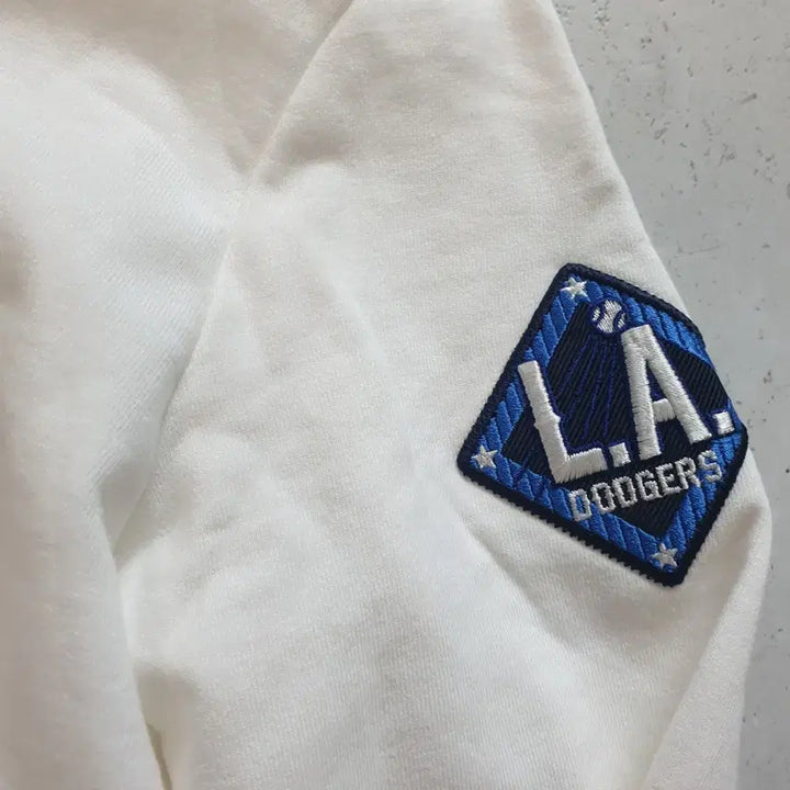 [BUNJANG] MLB LA Dodgers Hoodie White Size 90 / MLB LA 다저스 후드티 90