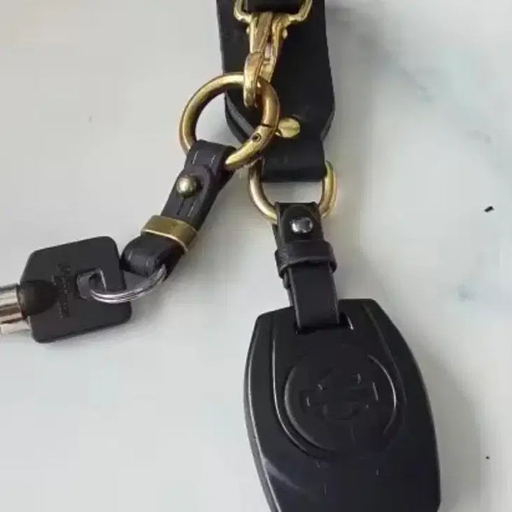 [SOLD OUT] (새상품) 통가죽 키링