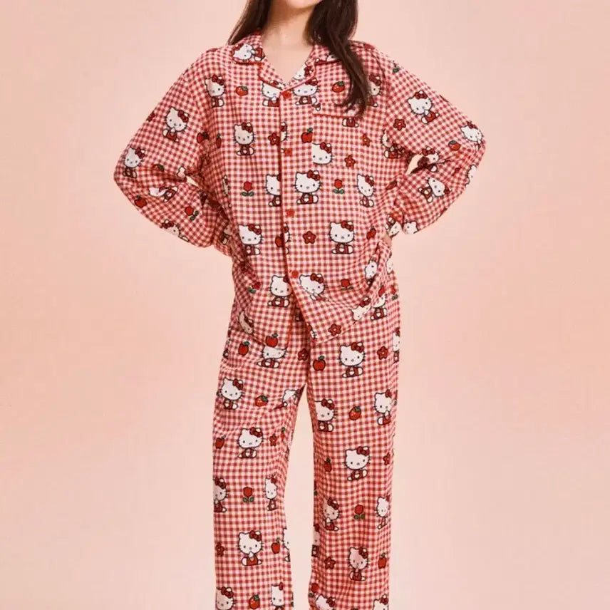 [BUNJANG] SPAO Hello Kitty Pajama Set L / [미개봉] 스파오 헬롭기티 파자마 Set L 사이즈 팝니다.