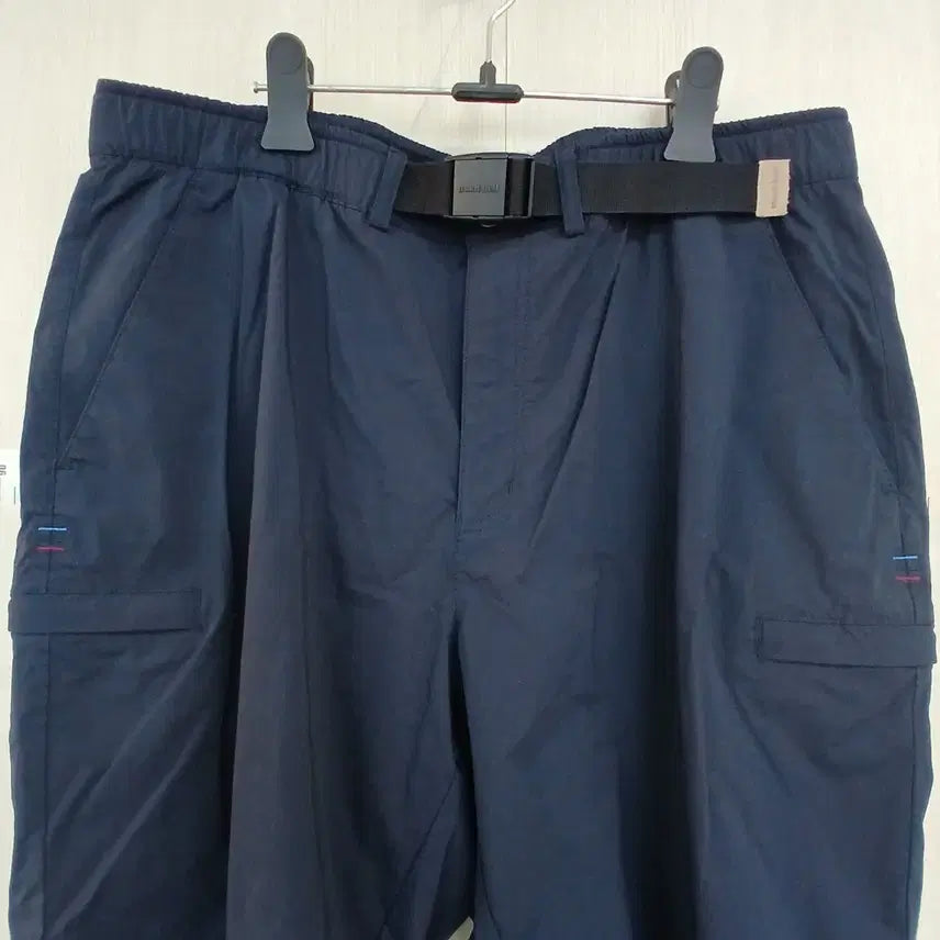 [BUNJANG] Montbell Navy Cargo Pocket Belted Shorts / 몽벨 네이비 벨트 반바지 카고 포켓 반바지