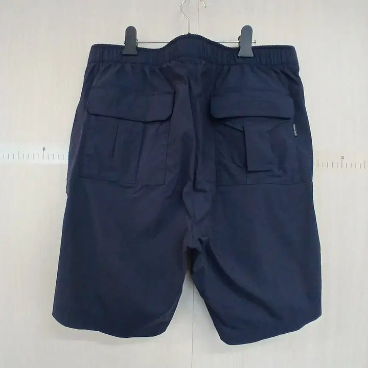 [BUNJANG] Montbell Navy Cargo Pocket Belted Shorts / 몽벨 네이비 벨트 반바지 카고 포켓 반바지