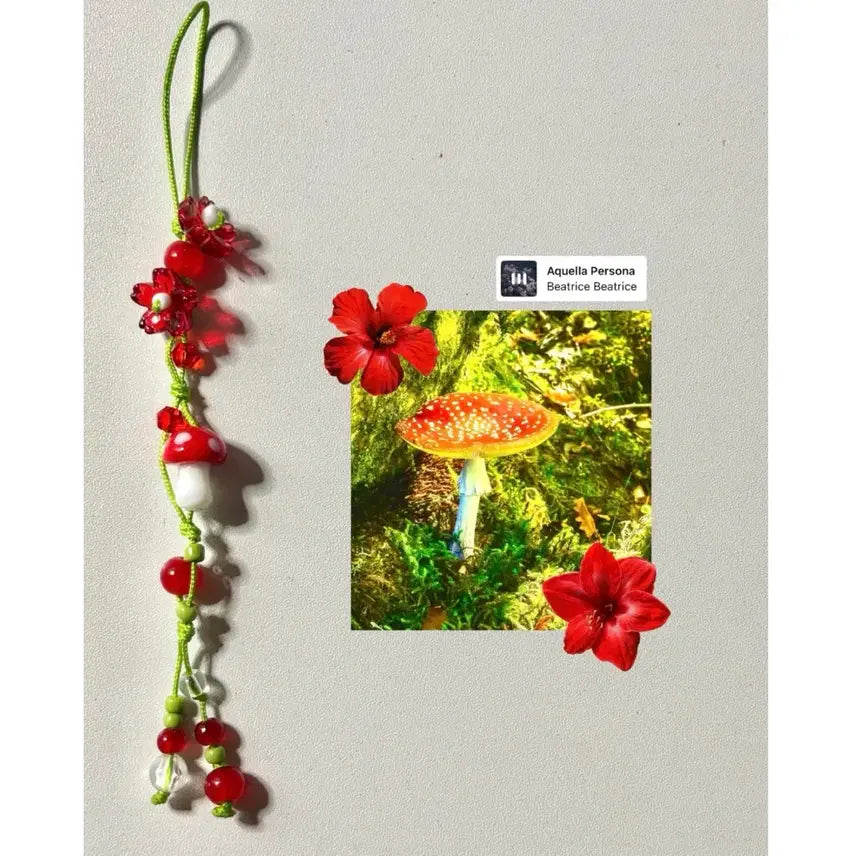 [BUNJANG] Red Mushroom Bookmark: Blooming Hope in Rock Crevices / 판매예정)바위 틈사이 피어난 붉은꽃과 희망처럼 피어오른 빨간버섯 책갈피
