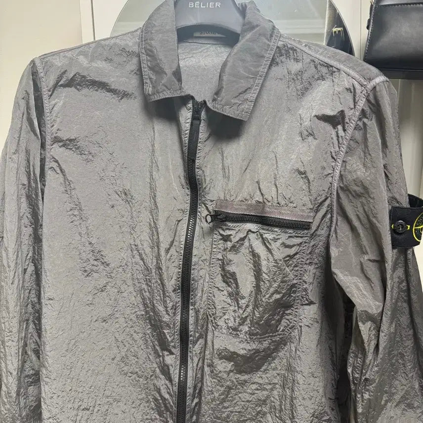 [BUNJANG] Stone Island 24ss Nylon Metal Dove Grey M / 스톤아일랜드 24ss 나일론메탈 도브그레이 M