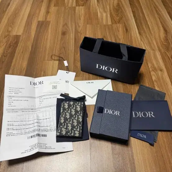 [BUNJANG] Dior Oblique 3-Tier Card Holder Beige &amp; Black / 디올 오블리크 3단 카드 지갑 베이지 &amp; 블랙