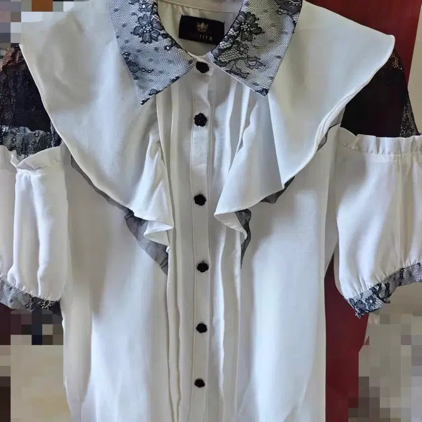 [BUNJANG] Rosita Lolita Blouse (White) / 새상품리즈리사 로지타 버블즈 양산형 블라우스 지뢰계 노예미 로리타