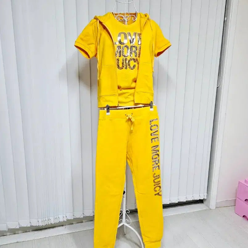 [BUNJANG] Juicy Couture 3-Piece Set (T-shirt, Top, Pants) / juicy couture 3 pieces 세트 (티셔츠 + 상의 + 하의