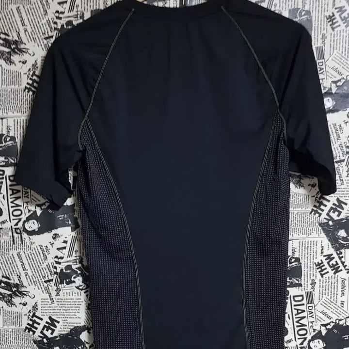 [BUNJANG] Black Yak Short Sleeve T-Shirt Size 100 / 블랙야크 반팔티 사이즈100