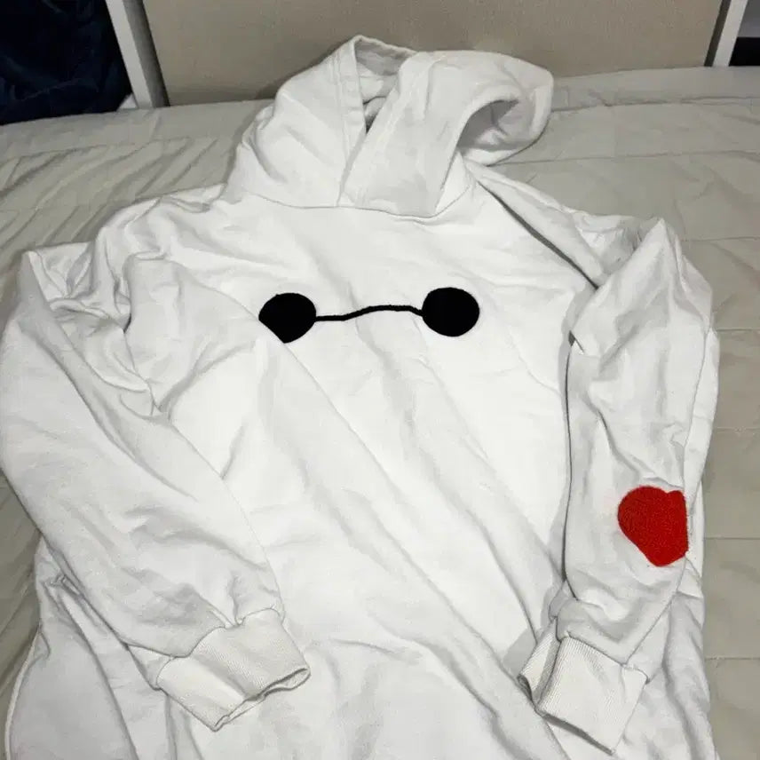 [BUNJANG] Big Hero 6 Baymax White Hoodie / 빅히어로 베이맥스 흰색 후드티(배송비포함)