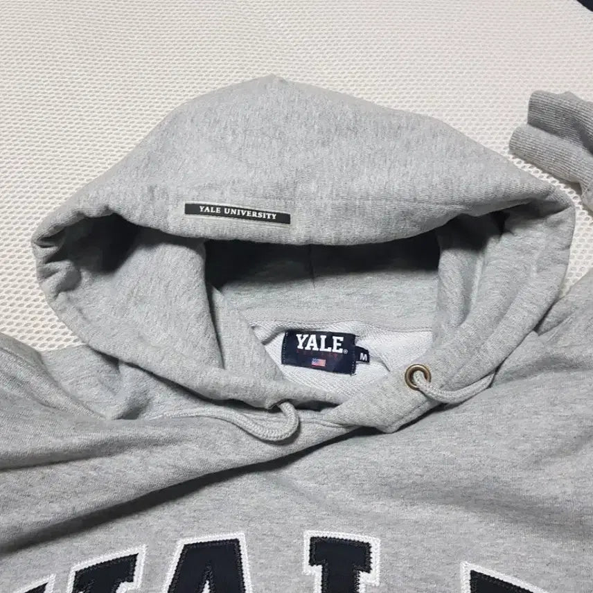 [BUNJANG] YALE Cotton Blend Hooded Sweatshirt Size 100 / YALE 후드맨투맨 사이즈100